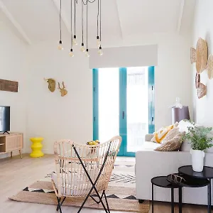 https://atenea-malaga-apartments.es-andalucia.com