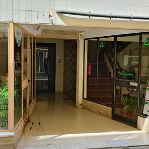 https://piso-nuevo-a-2-minutos-de-la-playa.catalonia-hotels.com